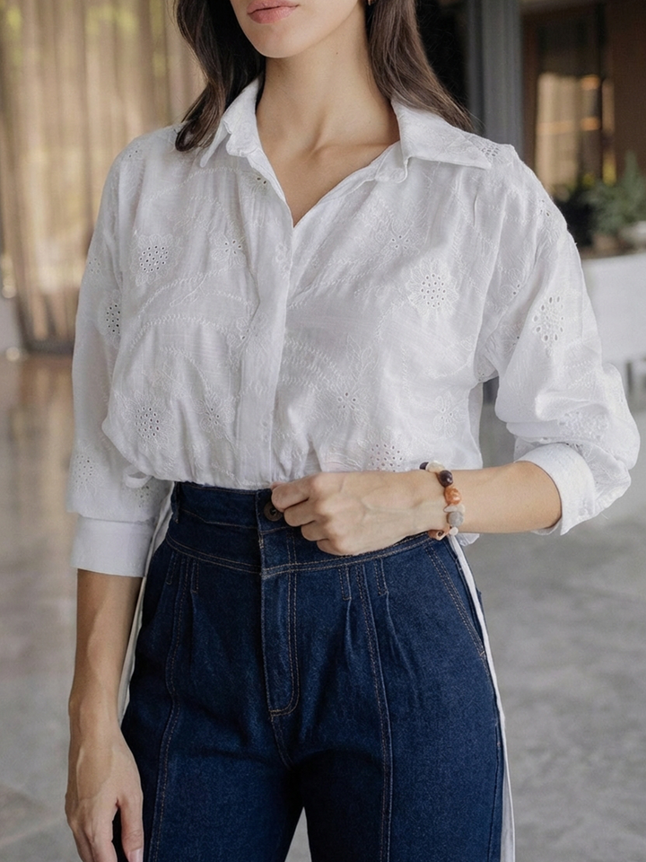 blusa para dama en rayón poliéster bordado con cuello camisero
