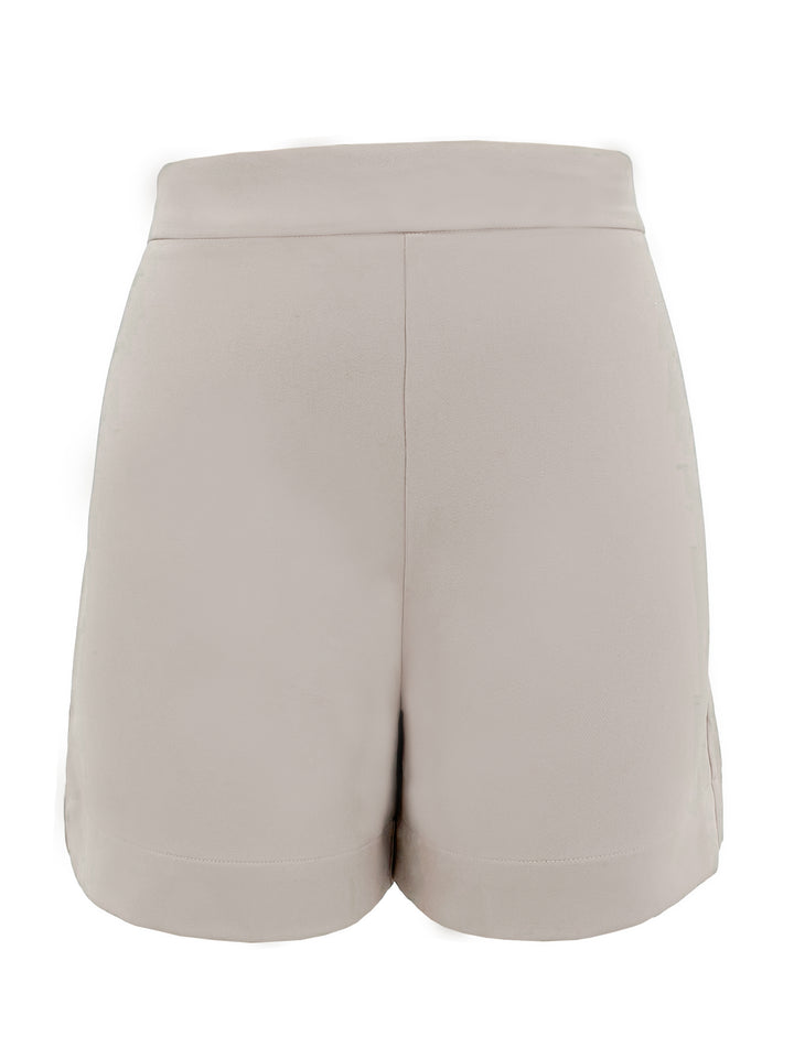 Short Naisha