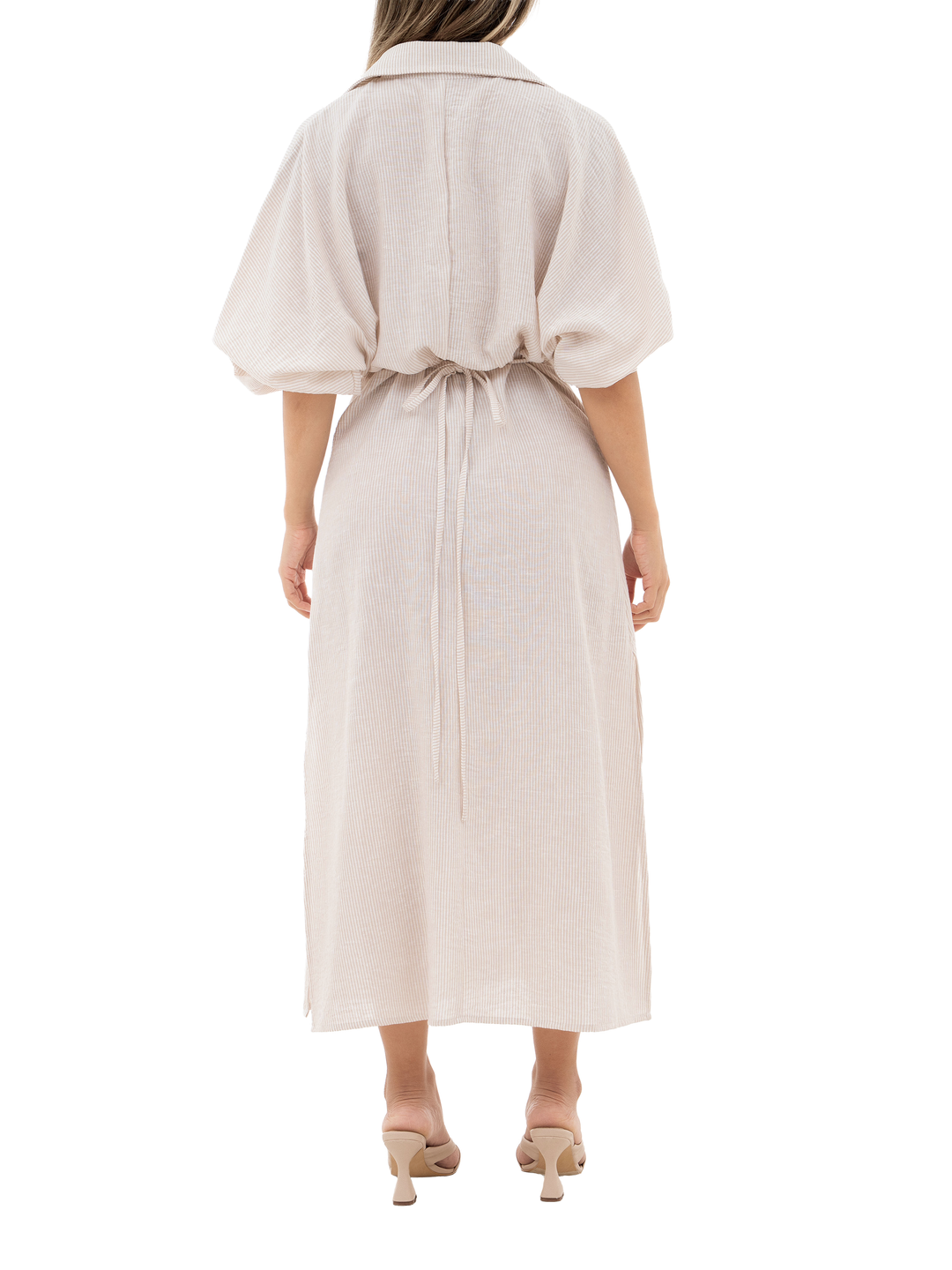 Vestido maxi camisero con lazo en espalda y diseño femenino sofisticado