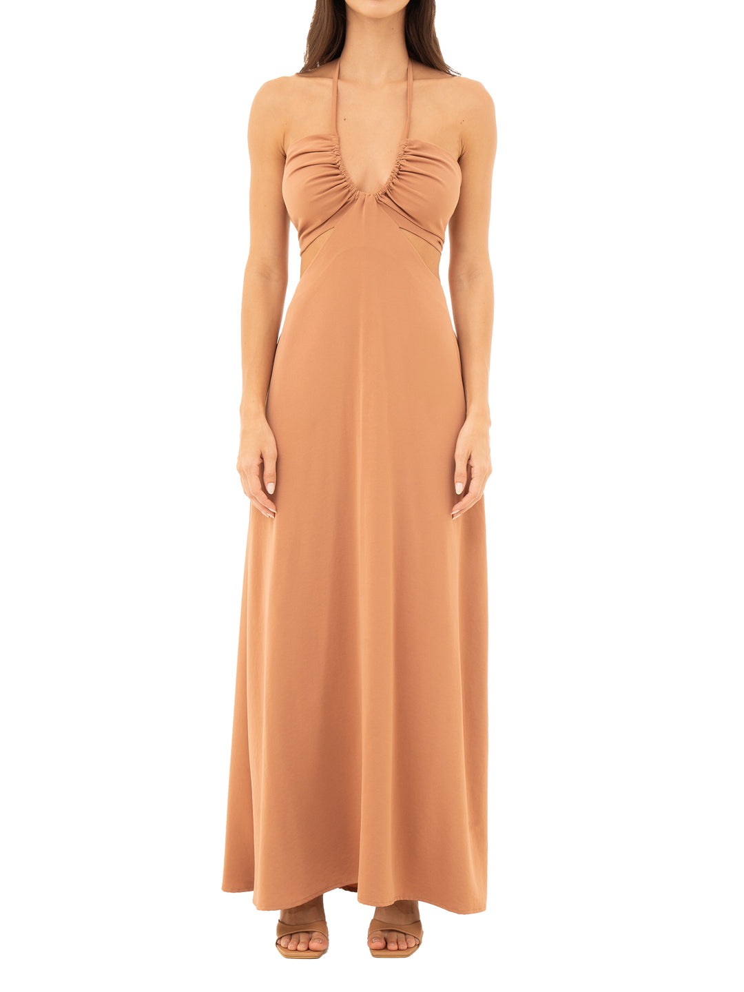 Vestido largo ideal para celebraciones con estilo delicado y actual
